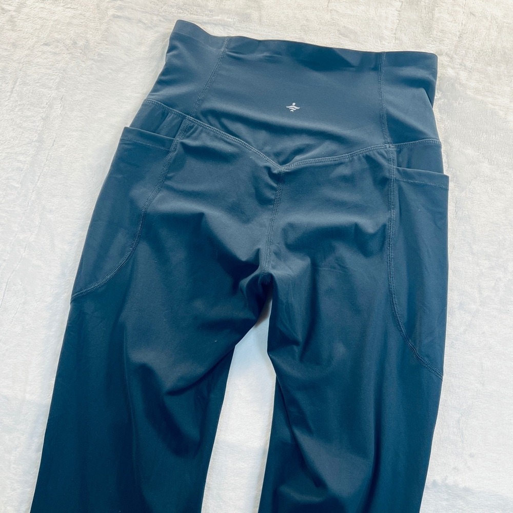 Halara Deep Blue High Waisted Flare Leggings Side Pockets Size Medium Extra Tall